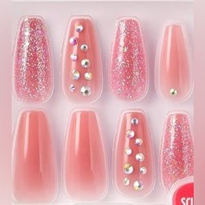 KISS “Be Jelly" Valentine’s Jelly Fantasy Beaded Glitter Glam Gel Nail Kit